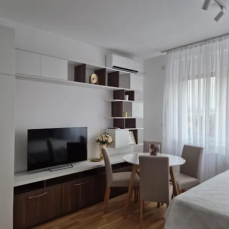Apartament Sokolis *